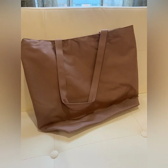 Herschel Supply Company pink mica tote - Picture 3 of 7